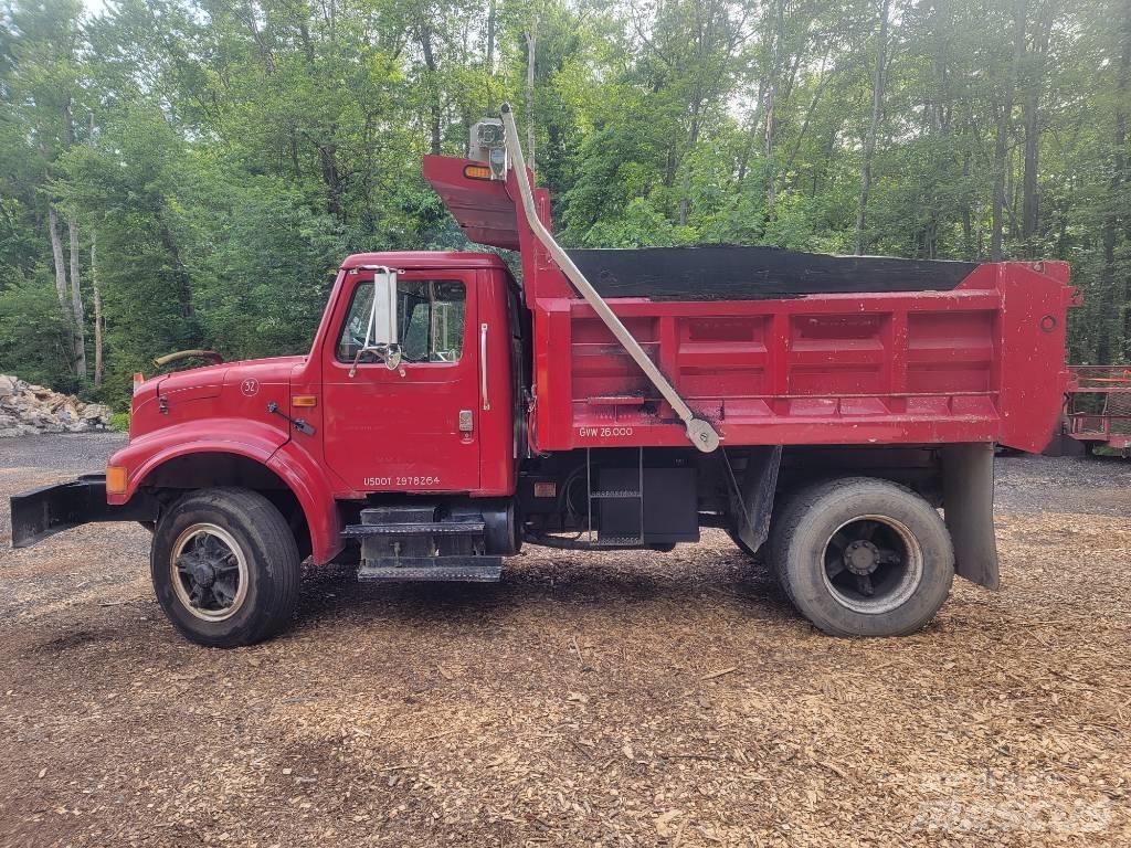 International 4900 傾卸式卡車