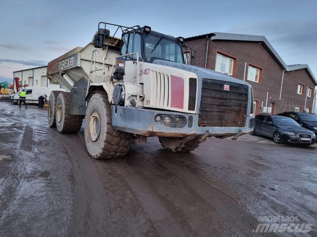 Terex TA 40 6X6 鉸接式起吊車