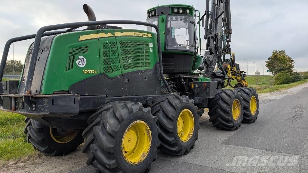 John Deere 1270 G 收穫機