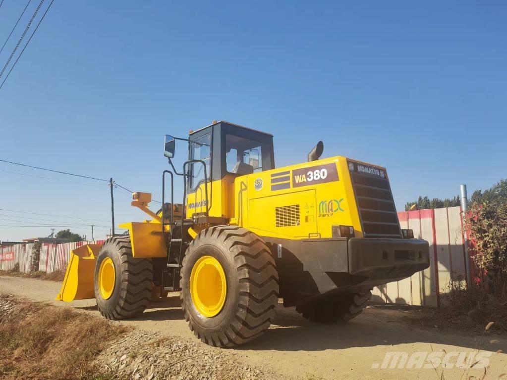 Komatsu WA 380-5 輪胎式裝載機