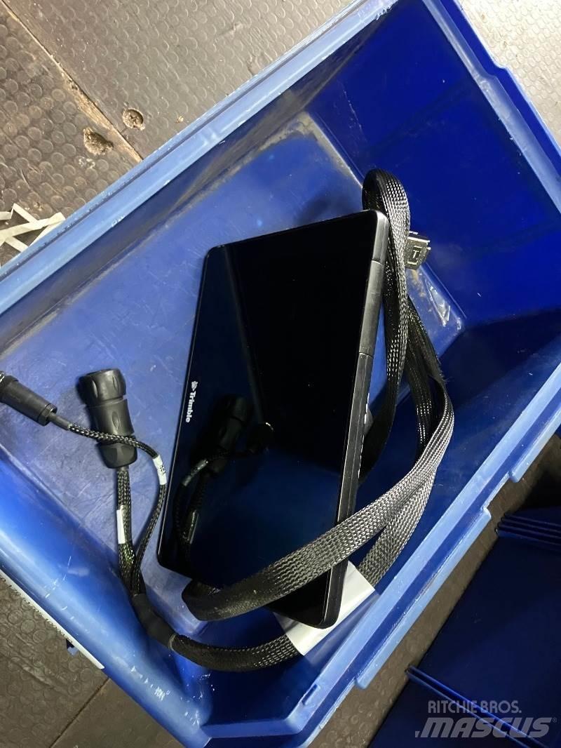 Trimble GFX 750 其他曳引機配件