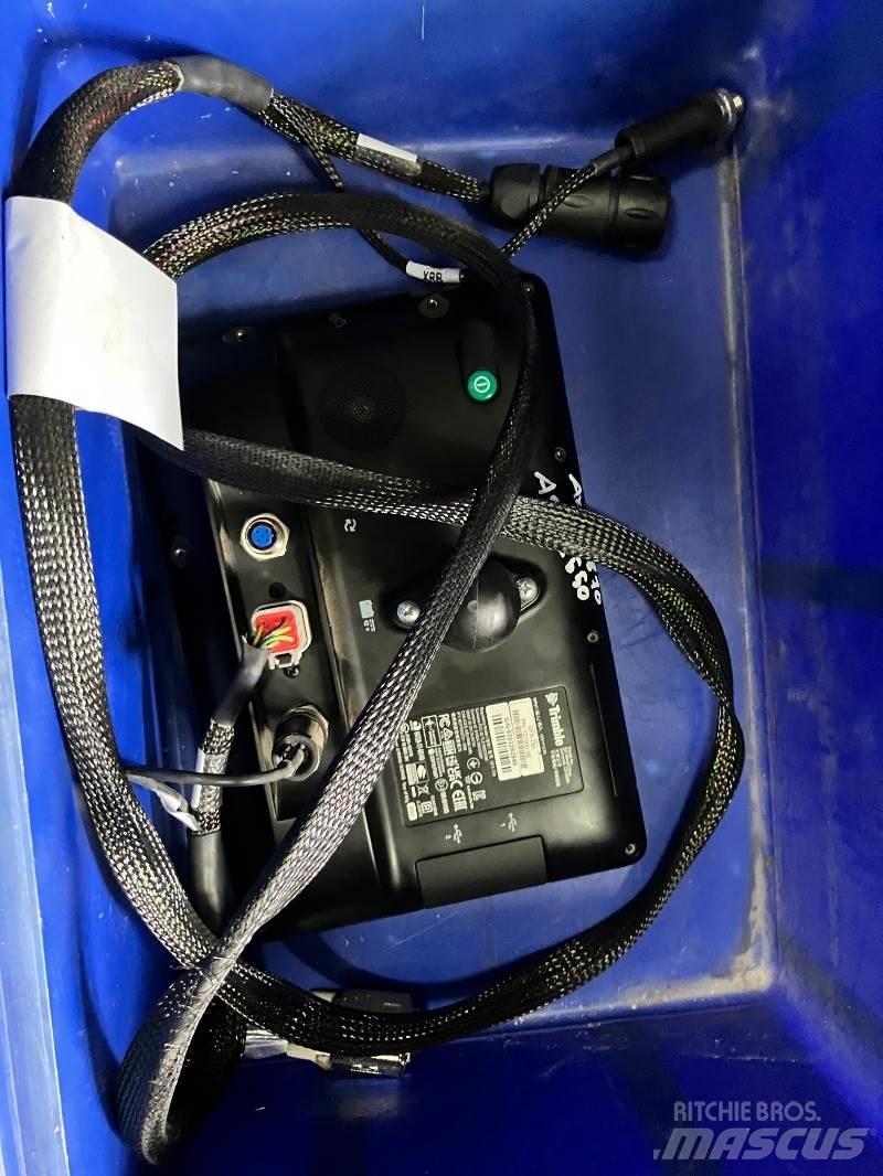 Trimble GFX 750 其他曳引機配件