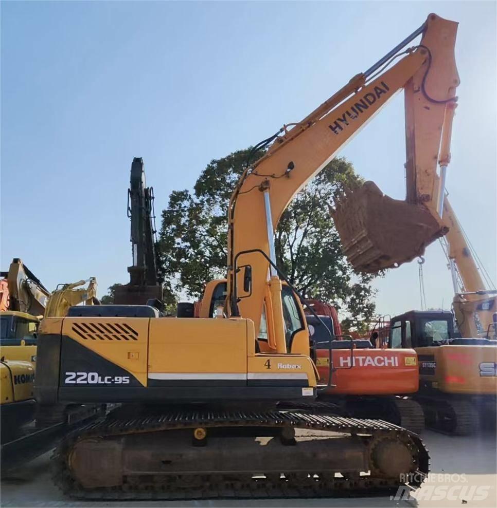 Hyundai R220LC-9S 履帶式 挖土機/掘鑿機/挖掘機
