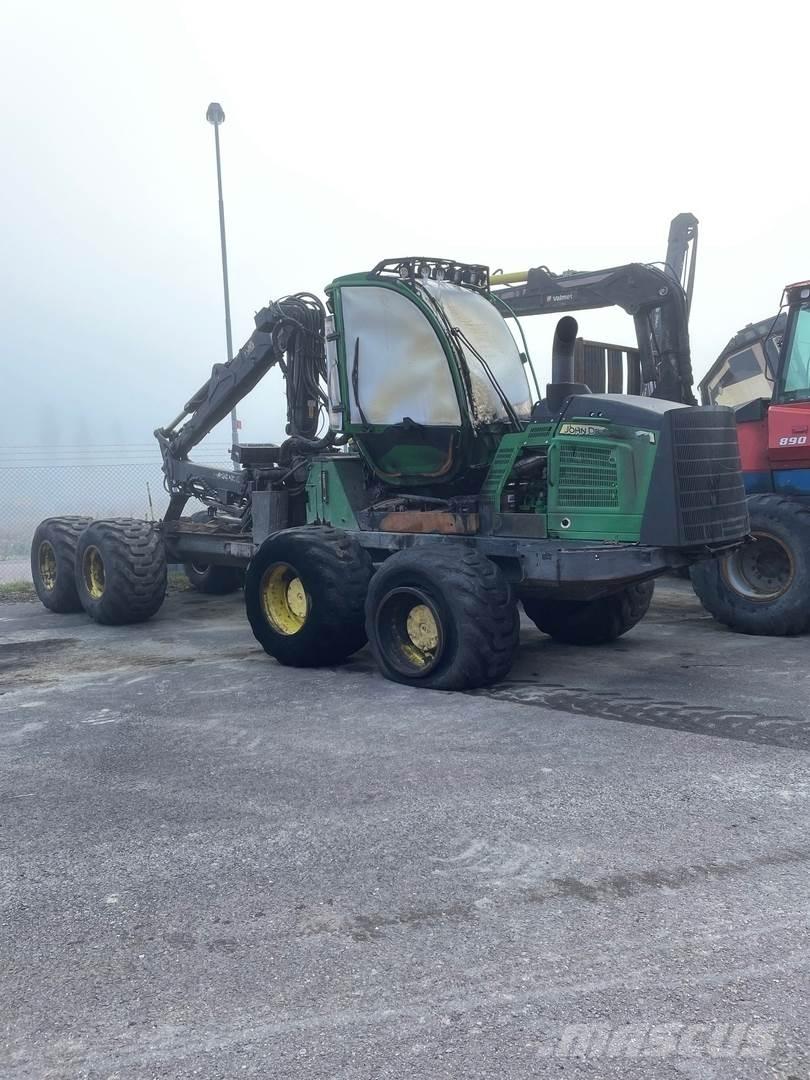 John Deere 1210E 集運機