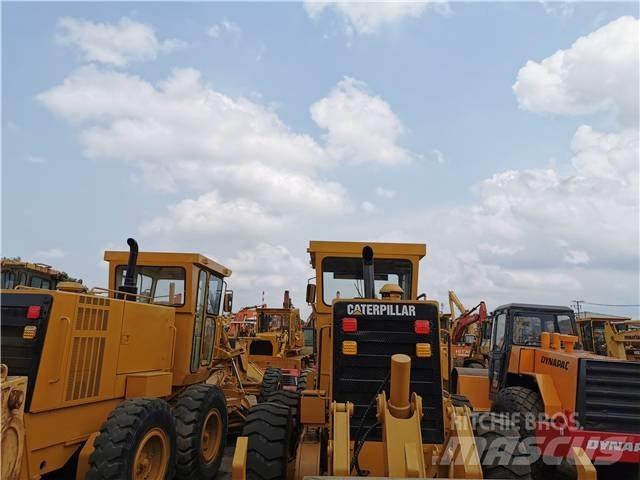 CAT 140 H 平土機