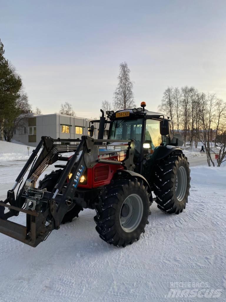 Massey Ferguson 4455 曳引機