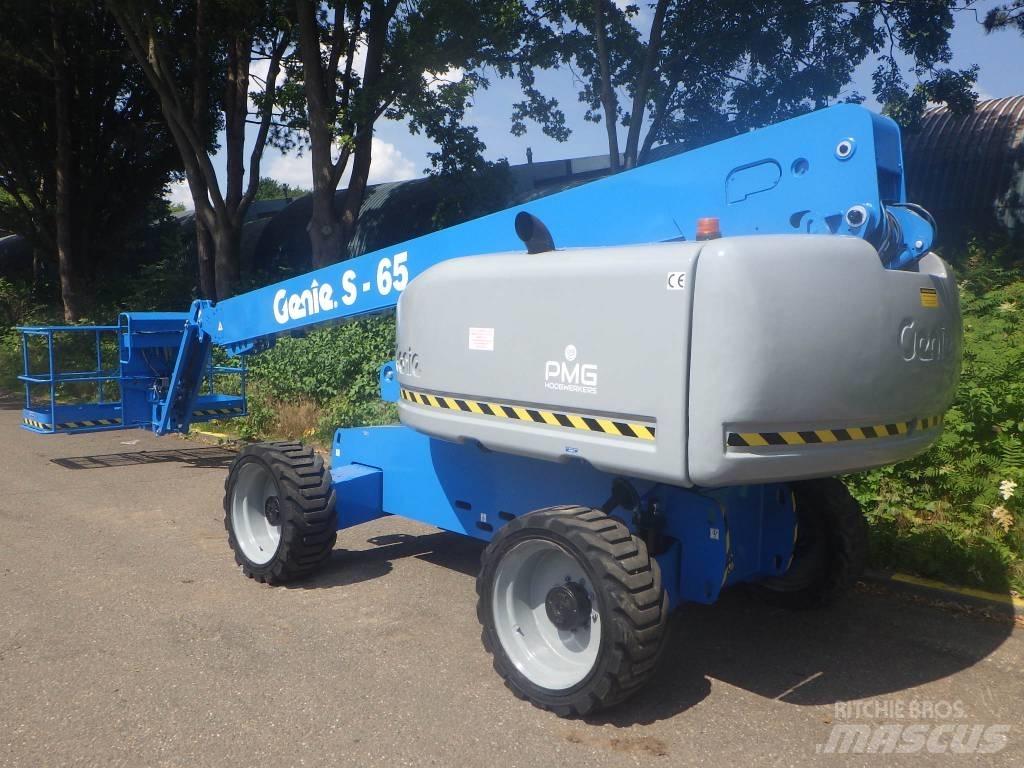 Genie S65 伸縮臂高空作業車