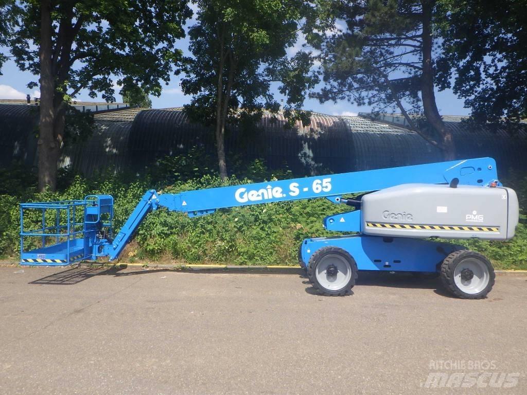 Genie S65 伸縮臂高空作業車