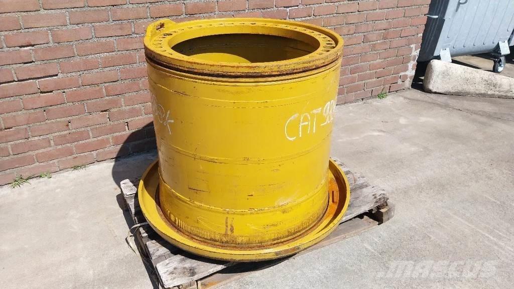 CAT 988 rim 輪胎、車輪和輪圈