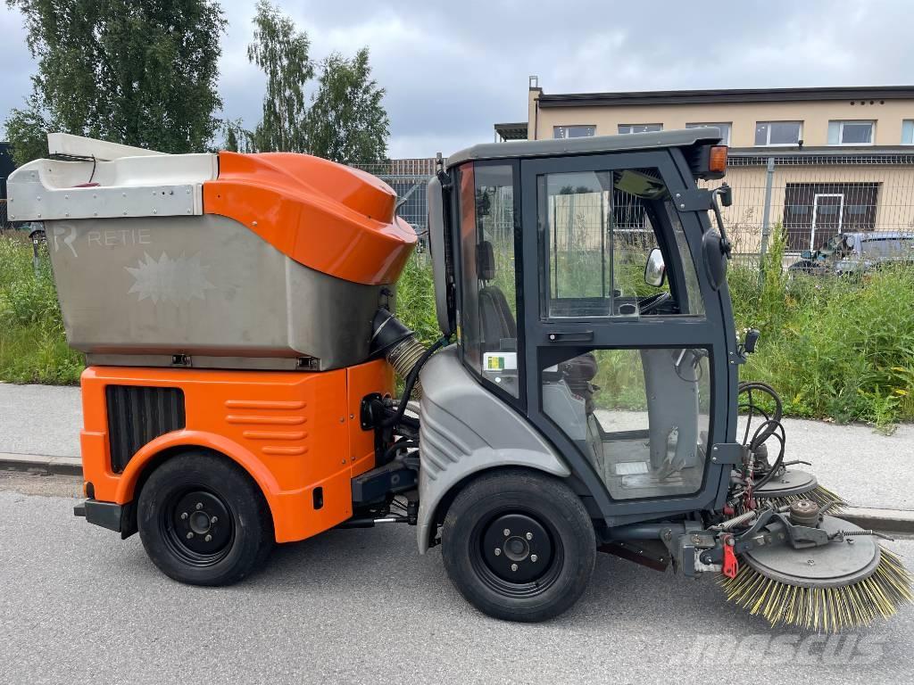 Hako Citymaster 1200 掃倉機