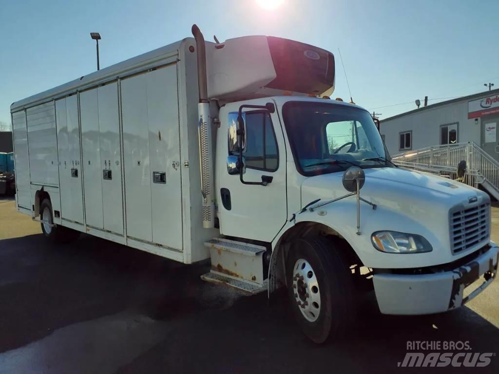 Freightliner M2 飲料運輸卡車
