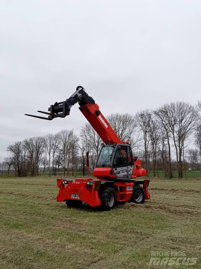 Manitou MRT 1845 伸縮臂操作車