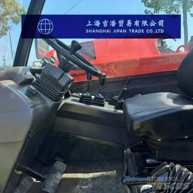 Manitou MT 1235 S 伸縮臂操作車