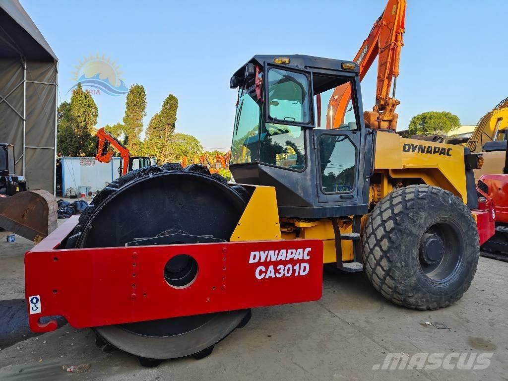 Dynapac CA 301 D 單輪滾壓機