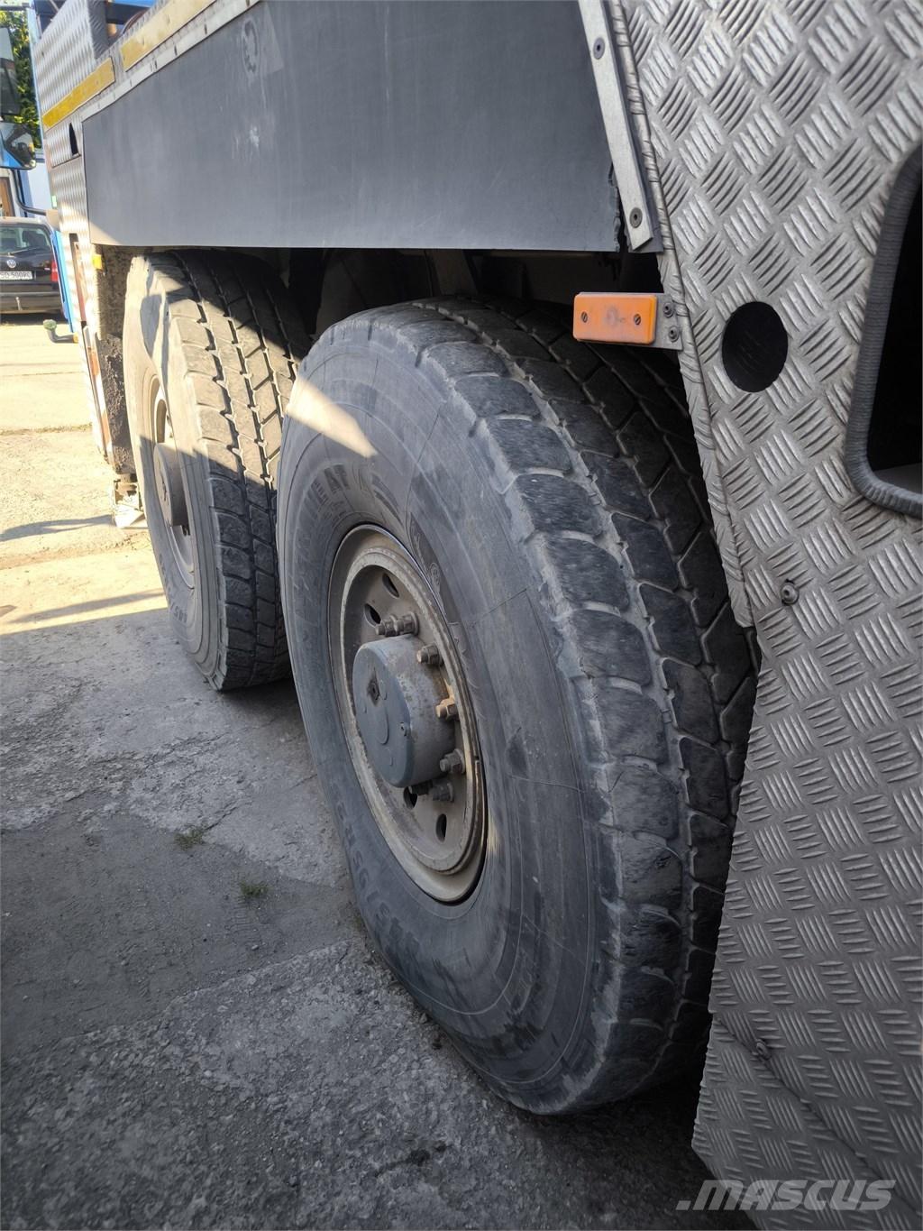 Demag AC 80-2 全路面起重機/吊車