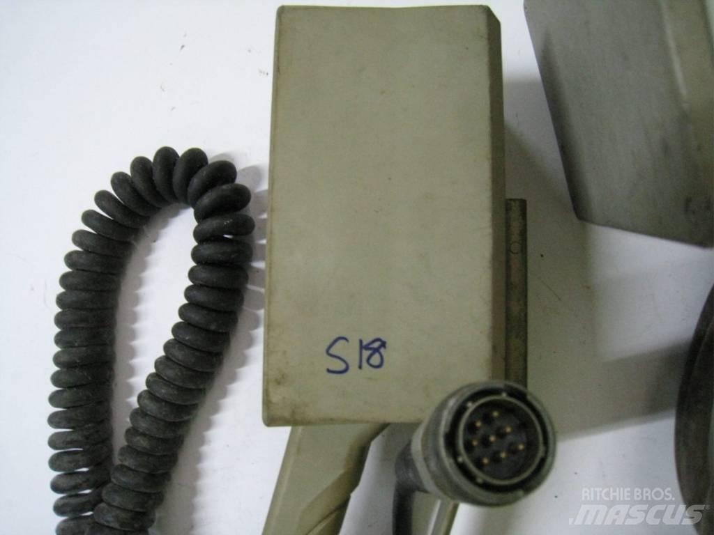 Vögele 1603 電子設備