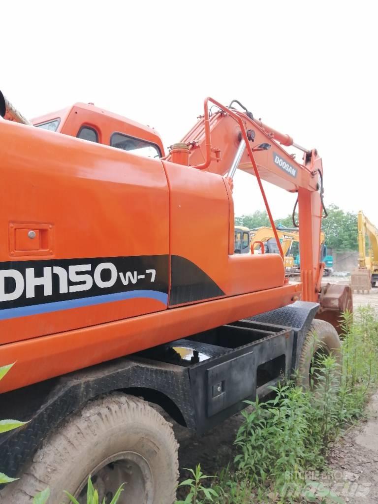 Doosan DH 150 W-7 履帶式 挖土機/掘鑿機/挖掘機