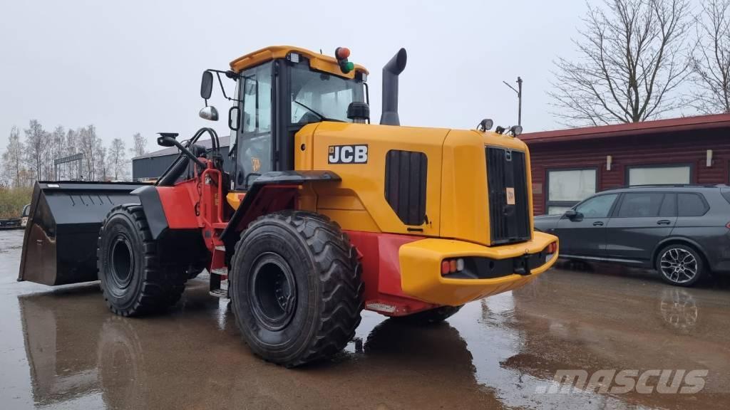 JCB 457 HT 輪胎式裝載機