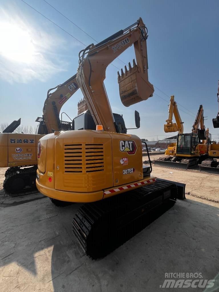 CAT 307E2 小型挖土機/掘鑿機<7t(小型挖掘機)
