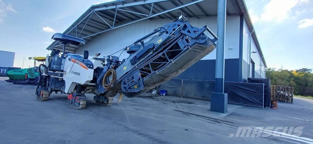 Wirtgen W 100 CFi 瀝青冷銑刨機/銑床
