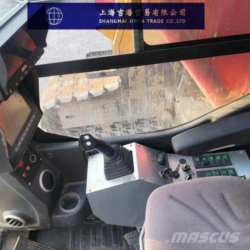 Sany SCC600A 履帶式起重機