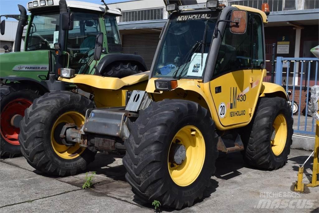 New Holland LM 430 伸縮臂高空作業車