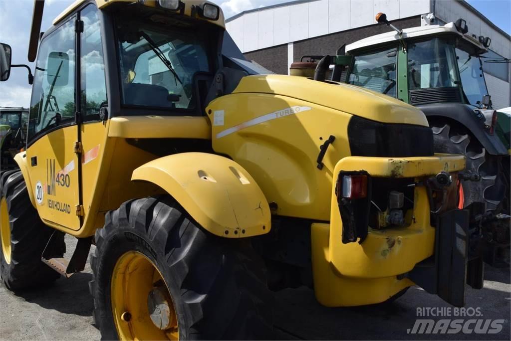 New Holland LM 430 伸縮臂高空作業車