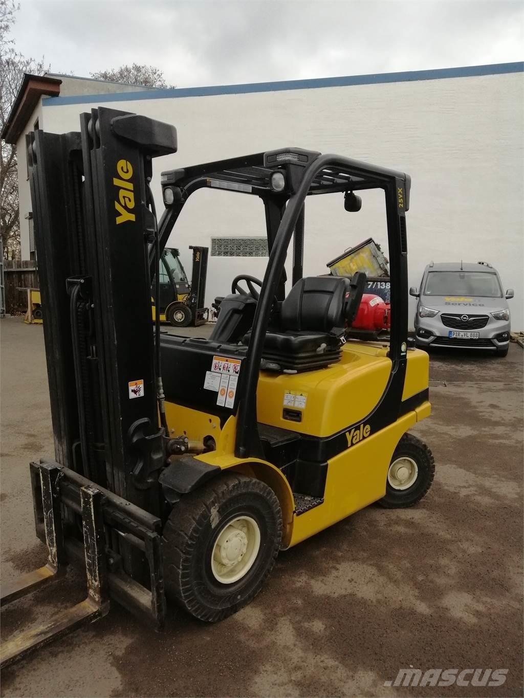 Yale GLP25VX-V 液化石油氣LPG卡車