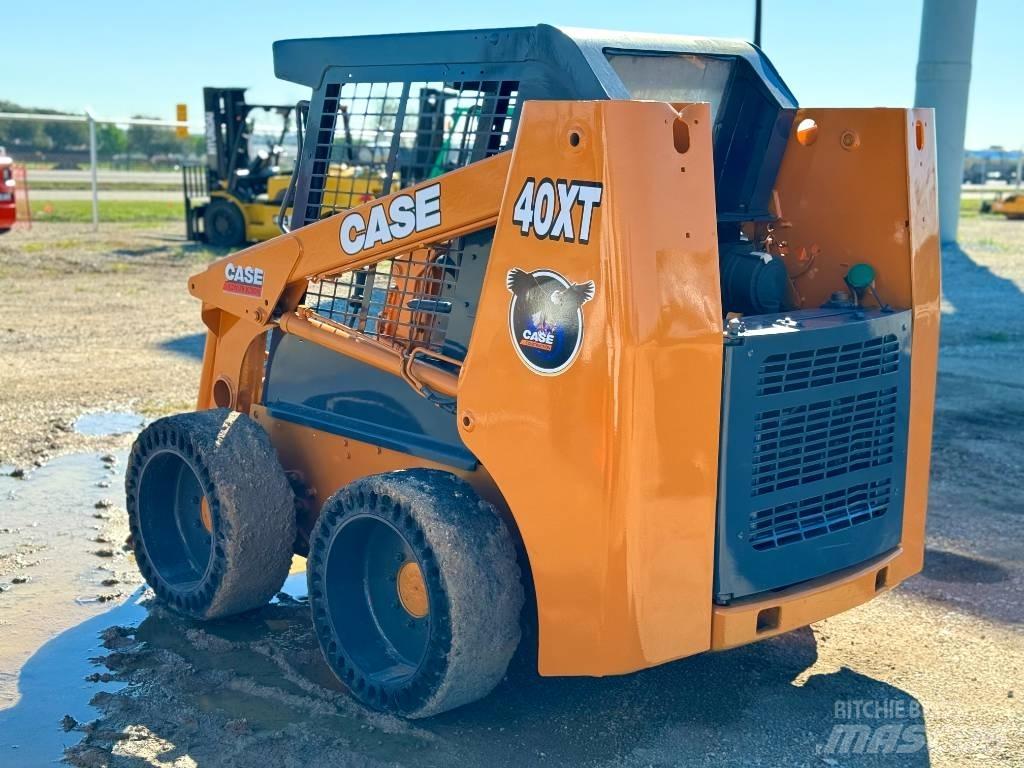 CASE 40 XT 滑移轉向裝載機