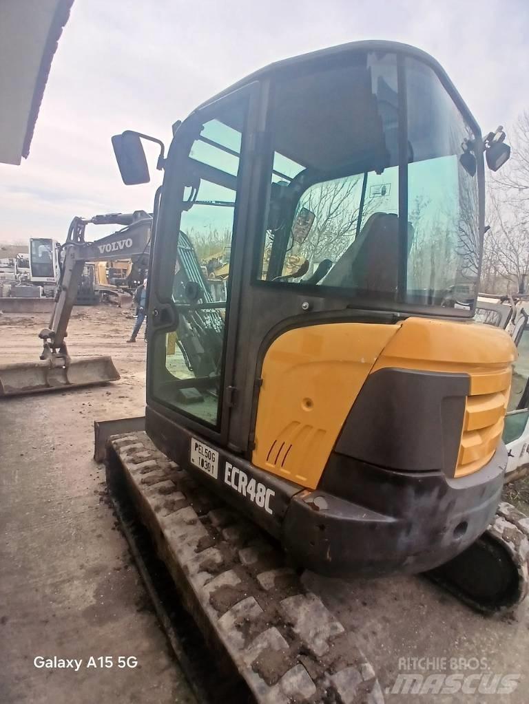 Volvo ECR 48 C 小型挖土機/掘鑿機<7t(小型挖掘機)