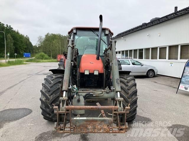 New Holland L 85 曳引機