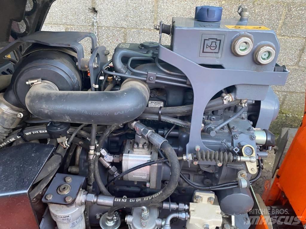 Hamm HD12VV 雙輪滾壓機