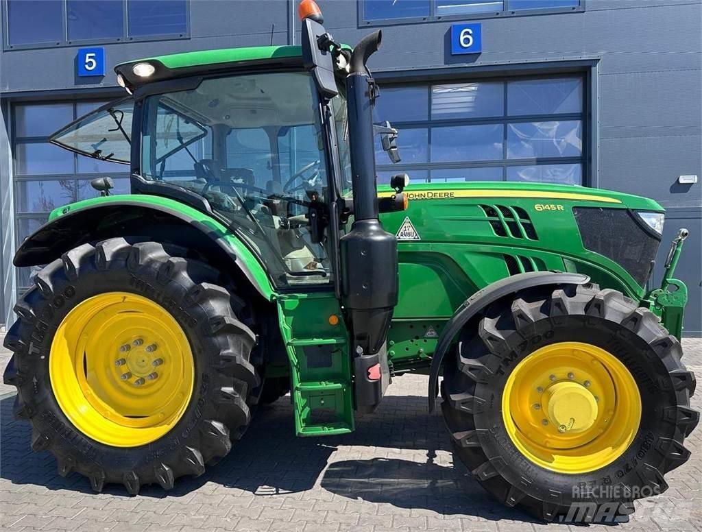 John Deere 6145R 曳引機