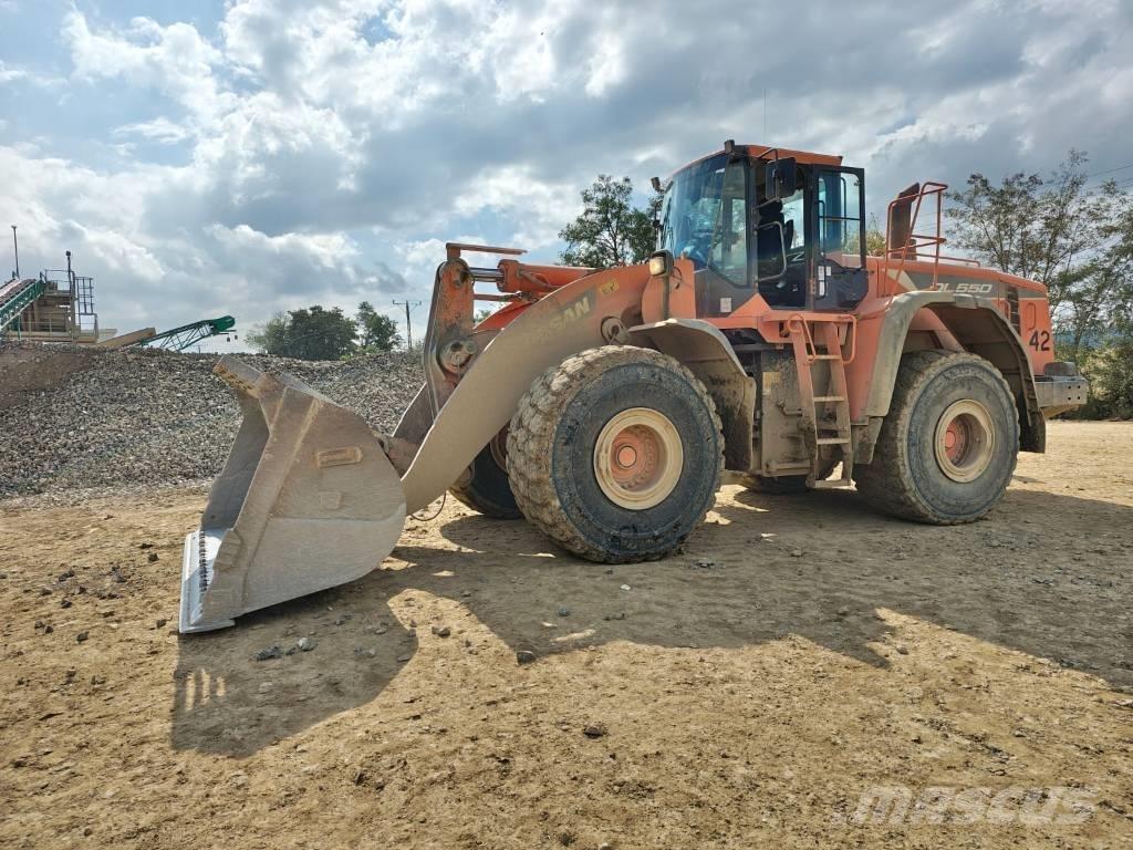 Doosan DL 550-5 輪胎式裝載機