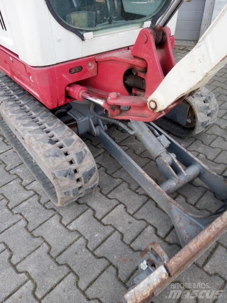 Takeuchi TB 216 小型挖土機/掘鑿機<7t(小型挖掘機)