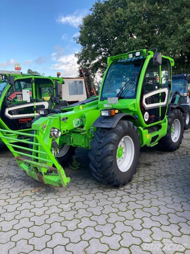 Merlo TF 42.7-140 伸縮臂操作車