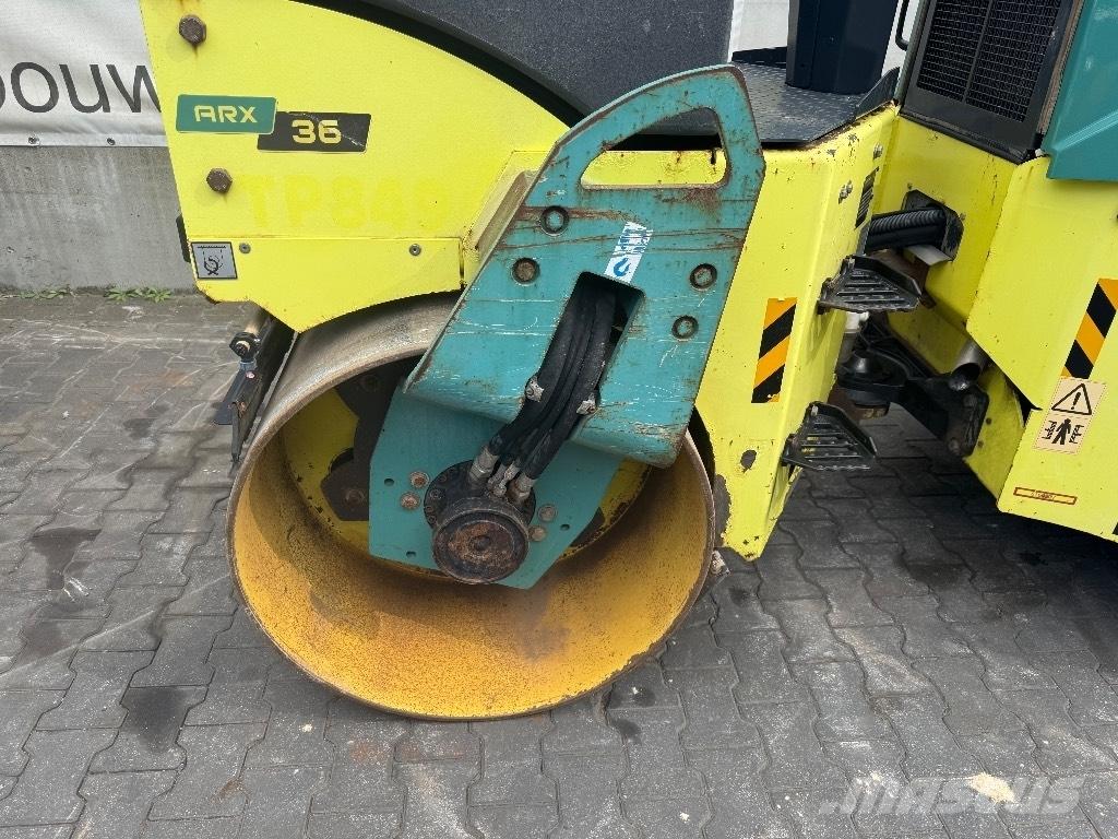 Ammann ARX 36 雙輪滾壓機