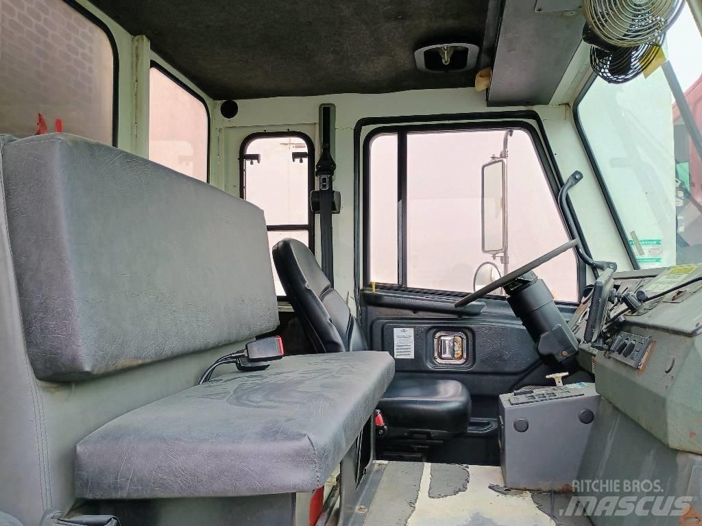  Crane Carrier LE 垃圾車