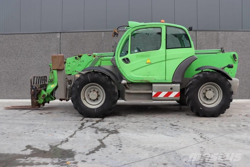 Manitou MT 1840 伸縮臂操作車