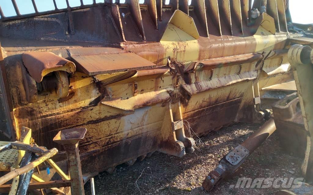 CAT D 11 N 履帶推土機
