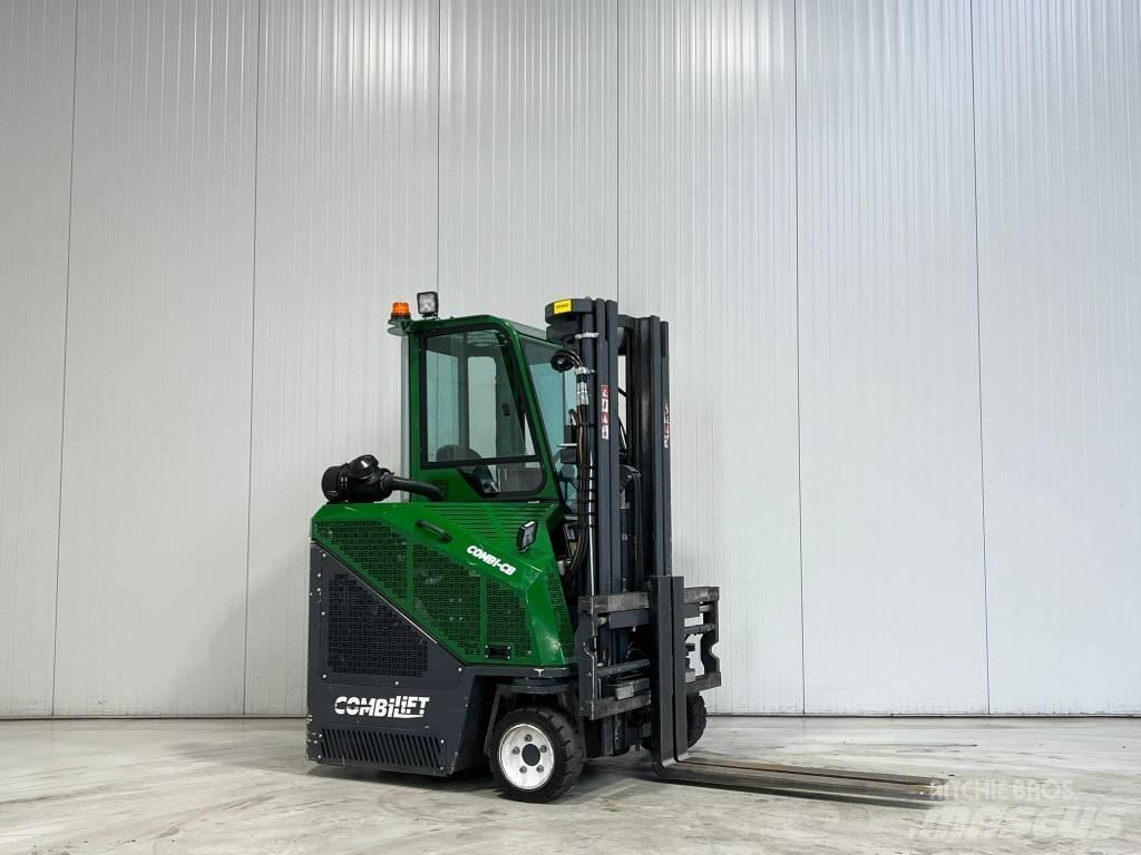 Combilift CB2500 lpg 四向前伸式堆高機(叉車)