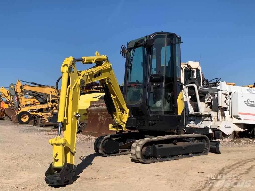 Yanmar Vio 25-4 小型挖土機/掘鑿機<7t(小型挖掘機)