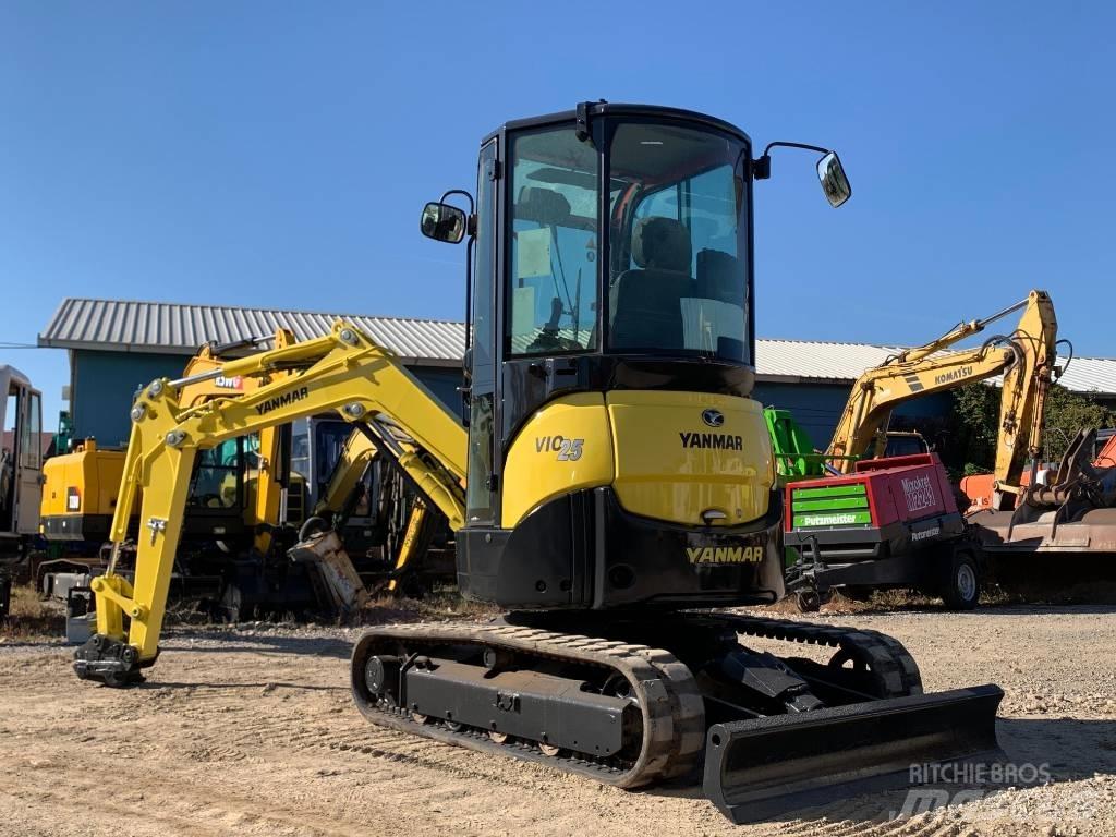 Yanmar Vio 25-4 小型挖土機/掘鑿機<7t(小型挖掘機)