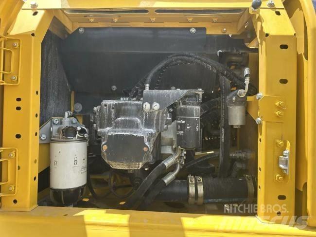 Komatsu PC 240-8 履帶式 挖土機/掘鑿機/挖掘機