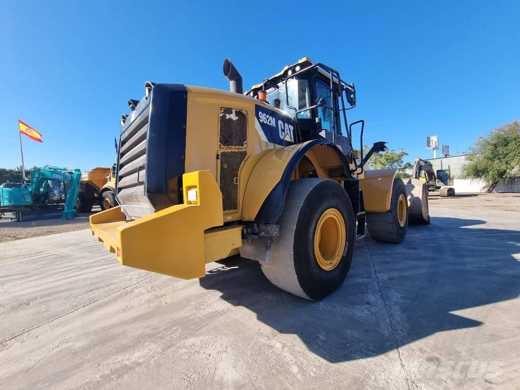 CAT 962 M 輪胎式裝載機