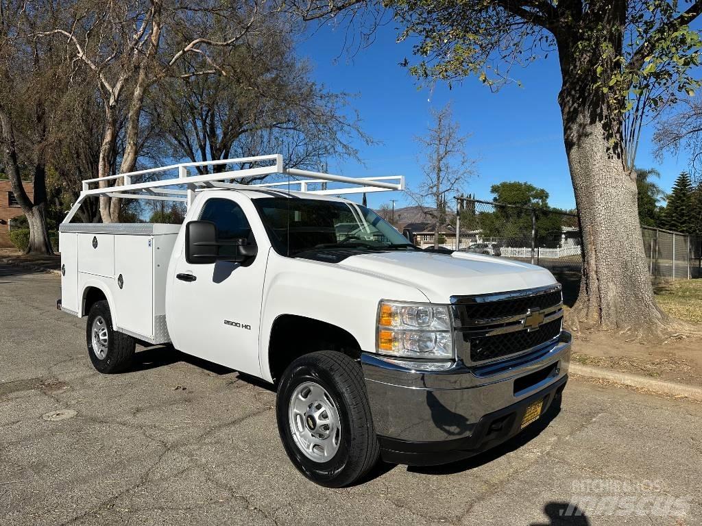 Chevrolet 2500 HD 皮卡.傳統半斗卡車/側卸板