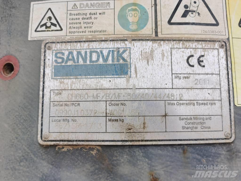 Sandvik CH 660 破碎機