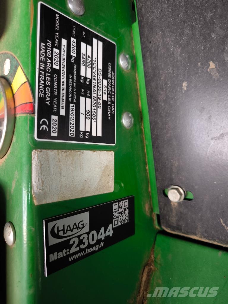 John Deere V461M 圓型牧草打包機