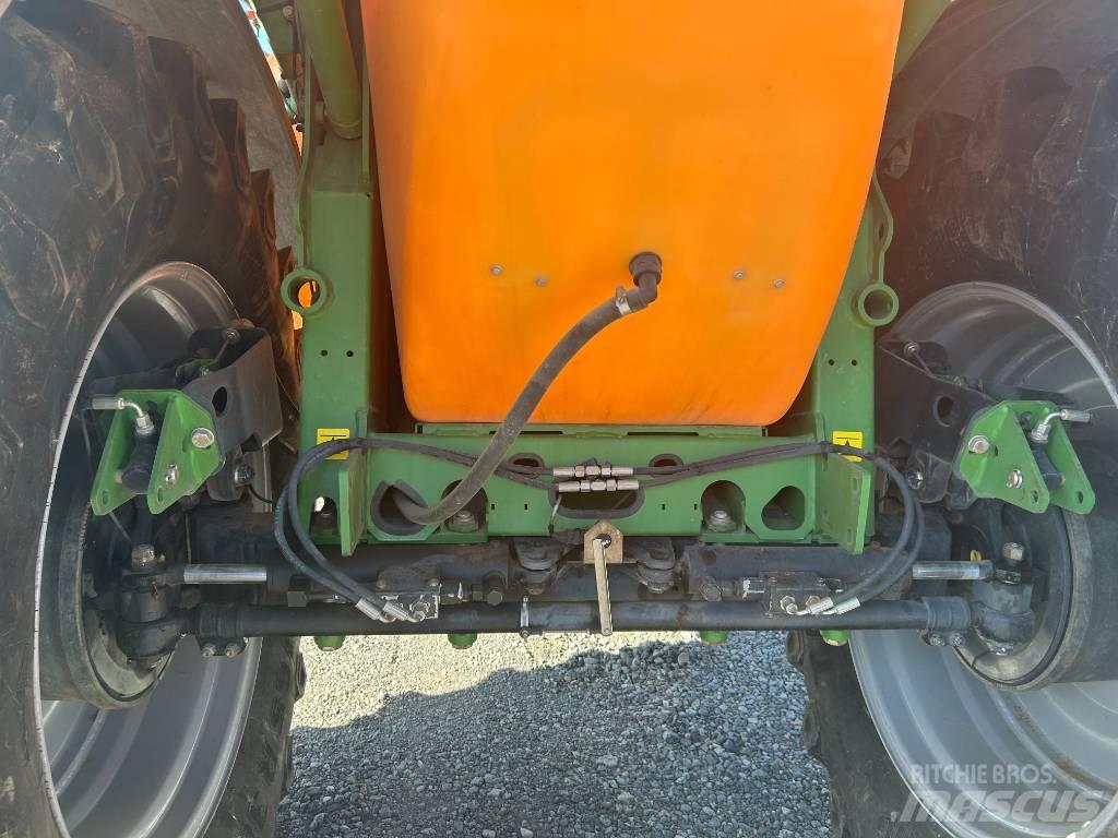 Amazone UX 5200 牽引式噴霧機