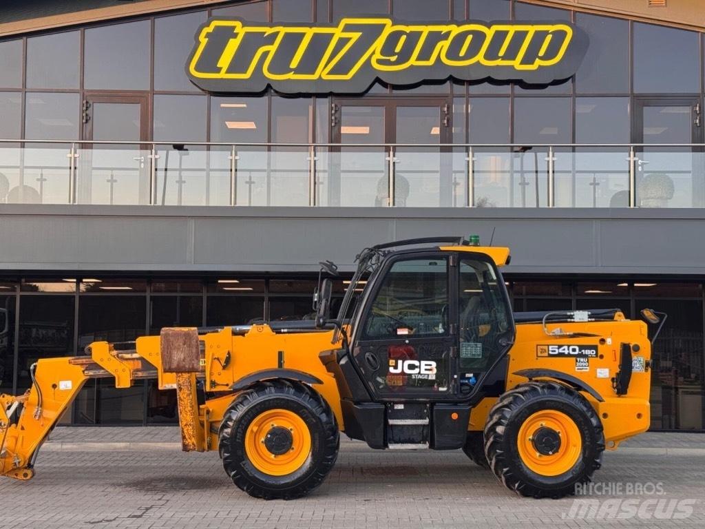 JCB 540-180 伸縮臂操作車